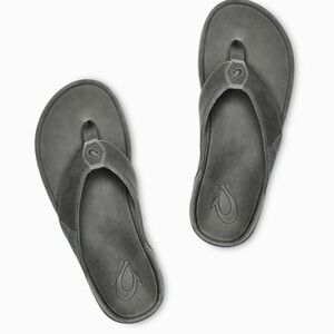 OluKai Men's Tuahine Sandals